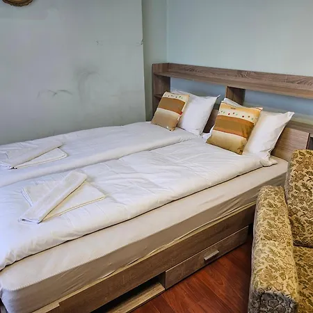 Affordable 3br Near Centre Apartamento