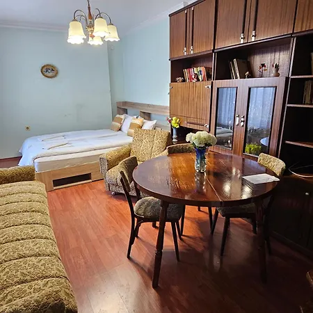 Affordable 3br Near Centre Szófia