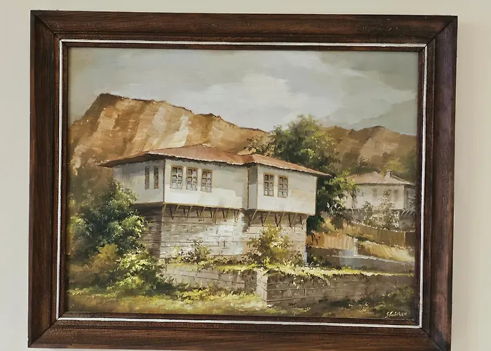 Lejlighed Affordable 3br Near Centre *